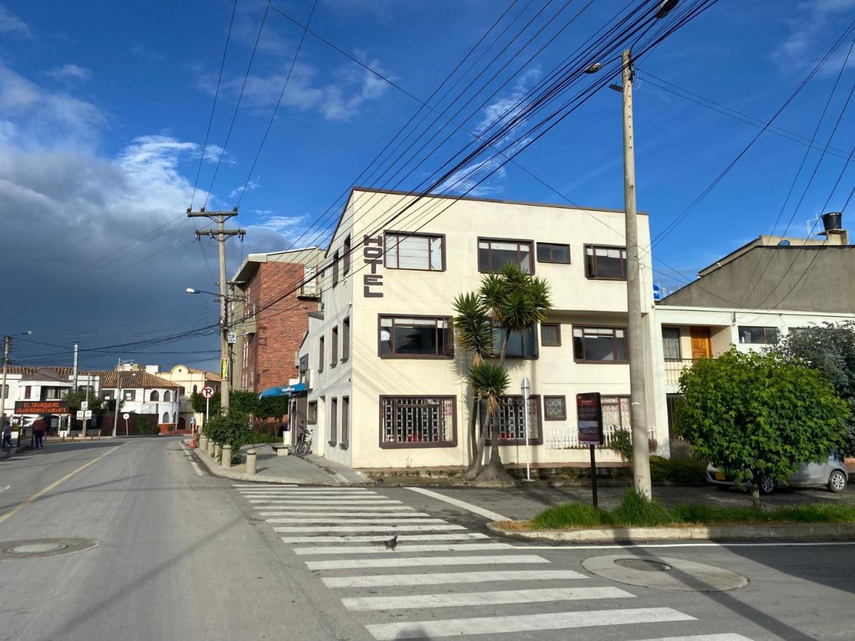 Hotel Rook Inn Paipa Extérieur photo